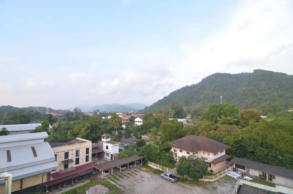 Ranong Garden Hotel Bagian luar foto
